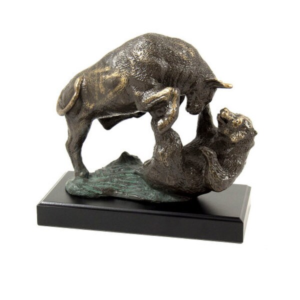 Bear and Bull Fighting Sculpture Bronze Statie investor Artwork